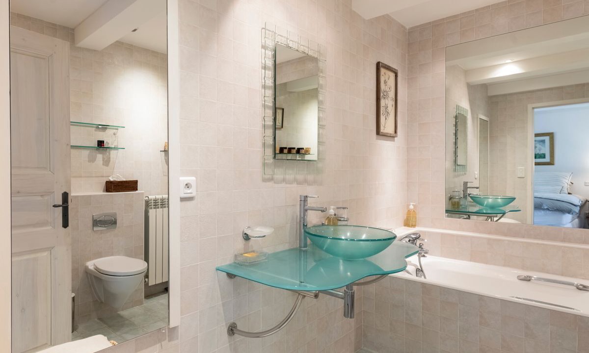 Photo of Others in Uzes