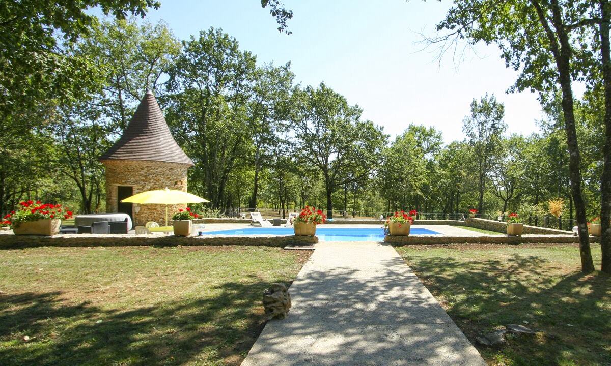 Photo of Outdoor in Sainte-Foy-de-Longas