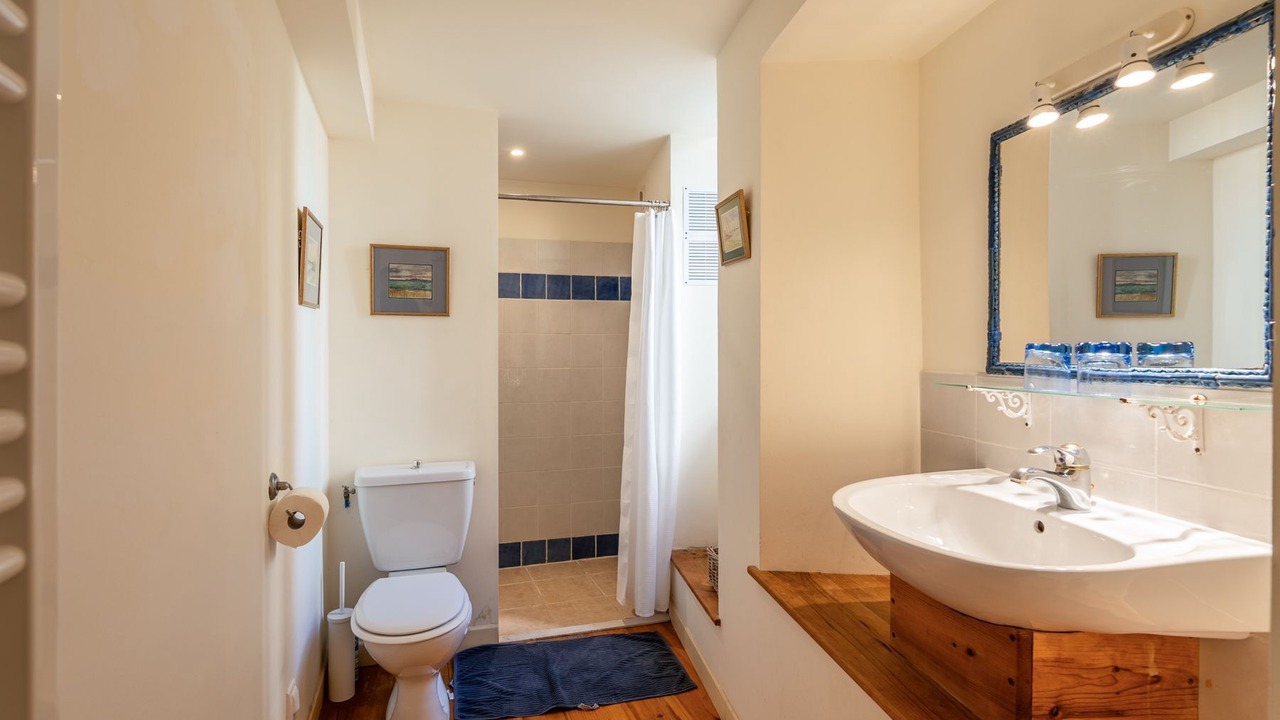 Photo of Bathroom in Laurac