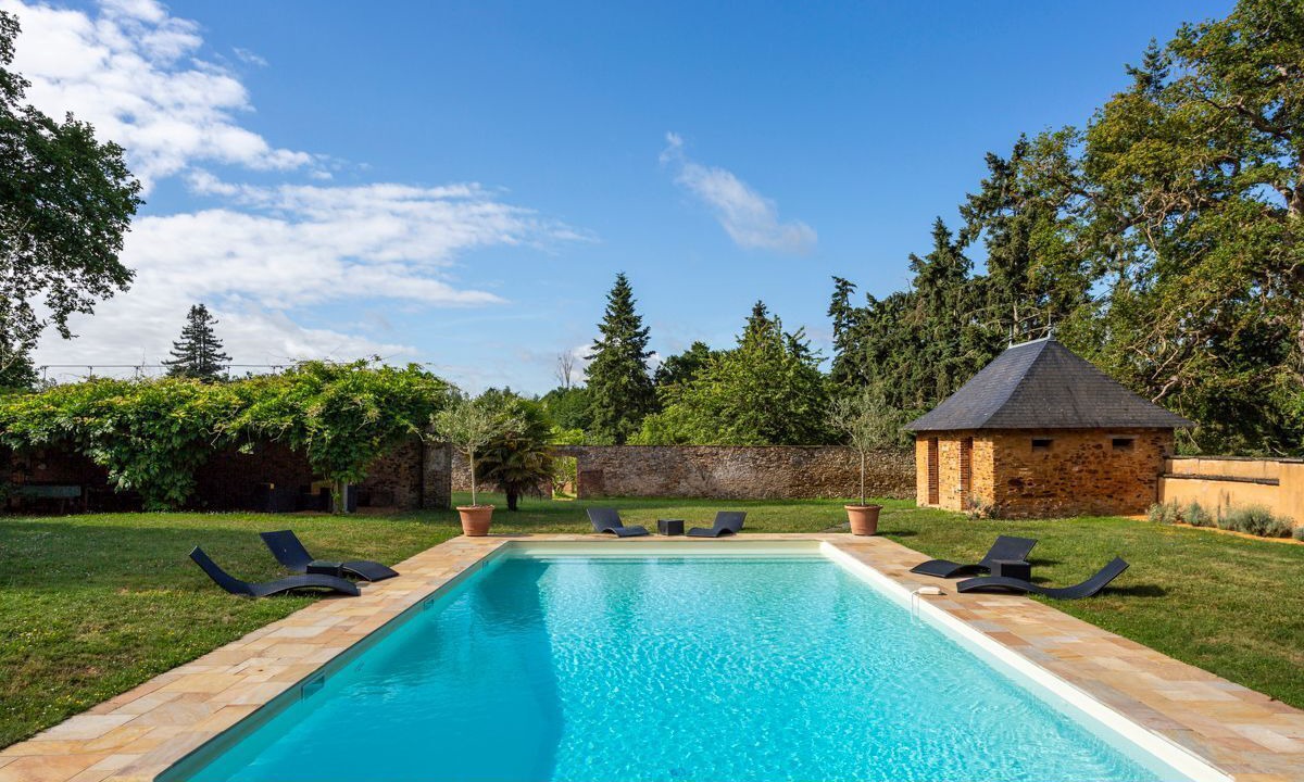 Photo of Outdoor in Cande