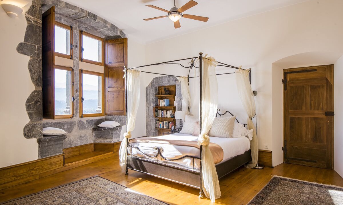 Photo of Bedroom in Saint-Pierre-d'Albigny