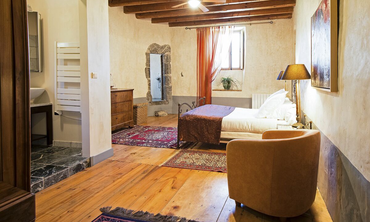 Photo of Bedroom in Saint-Pierre-d'Albigny
