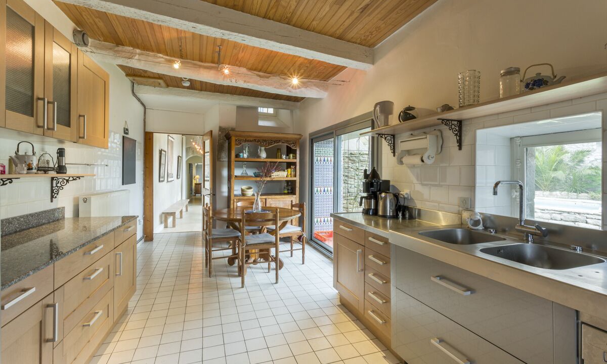 Photo of Kitchen in Limousis