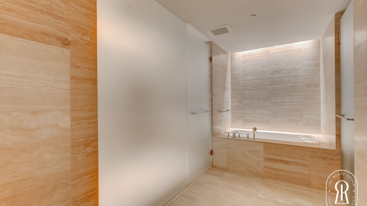 Photo of Others in Bal Harbour