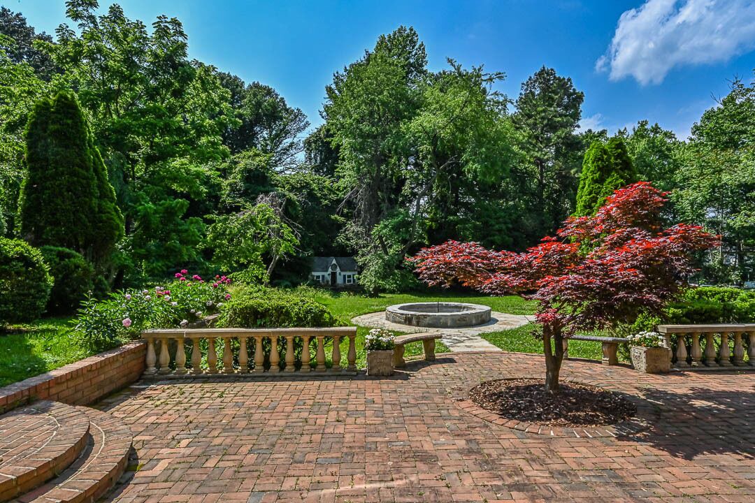 Photo of Others in McLean