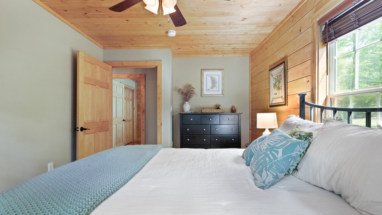 Photo of Bedroom in Monteagle
