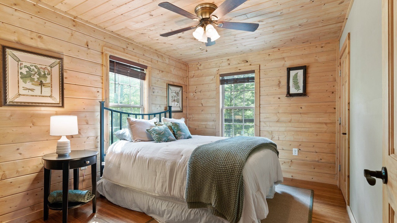 Photo of Bedroom in Monteagle