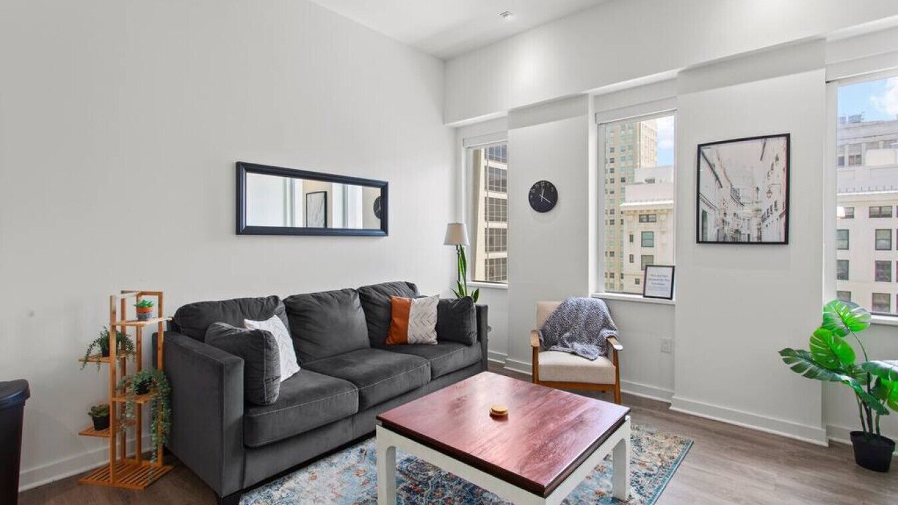 Photo of Livingroom in Downtown Kansas City