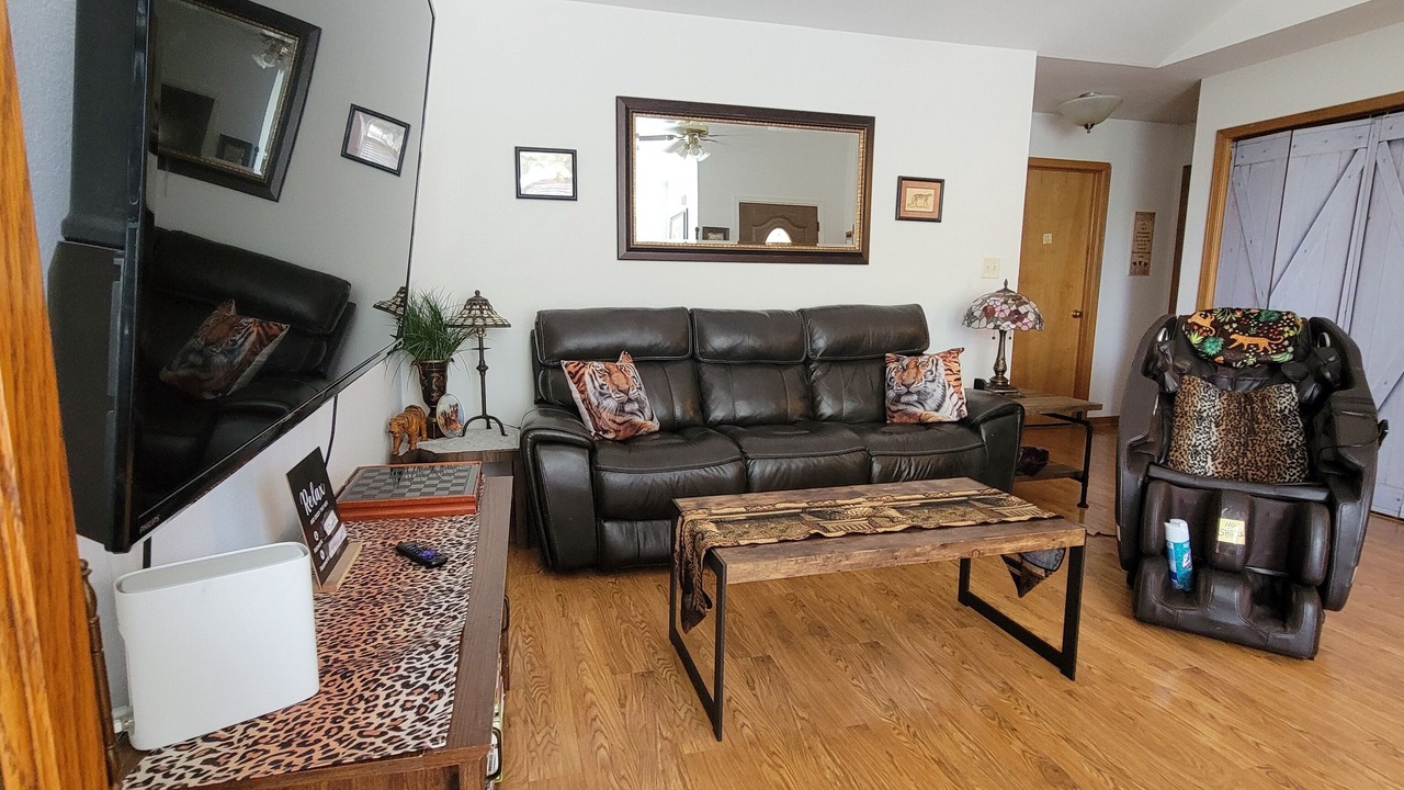 Photo of Livingroom in Lawrence