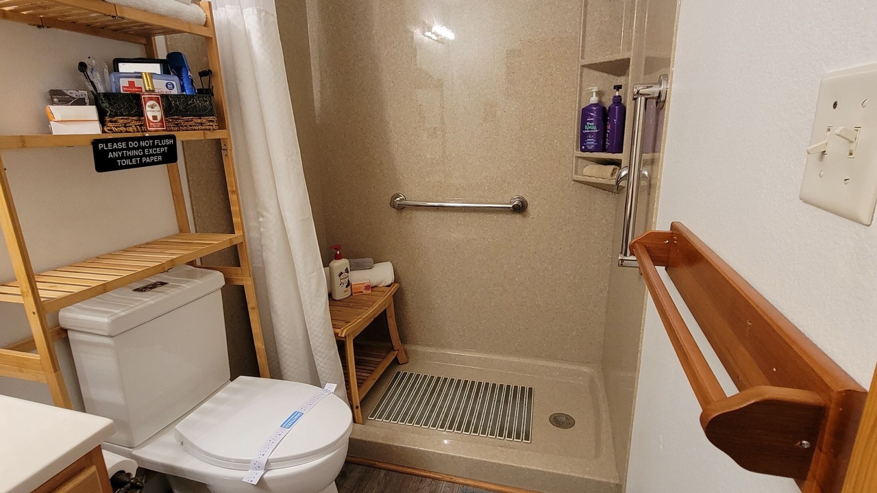 Photo of Bathroom in Lawrence