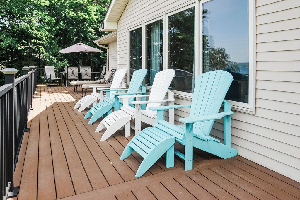 Photo of Patio Balcony in East Jordan