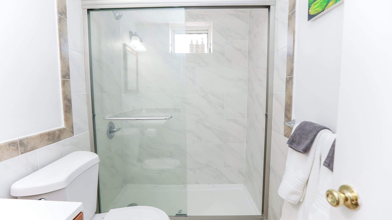 Photo of Bathroom in Willoughby Spit