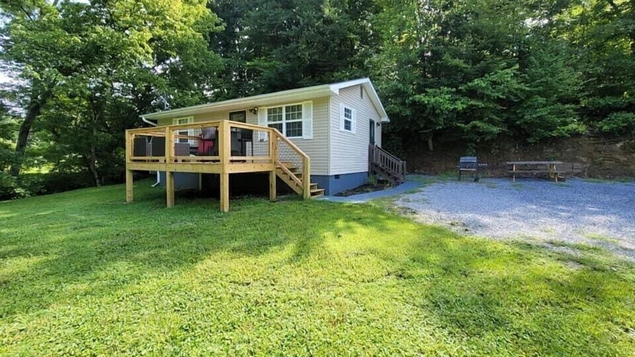 Photo of Outdoor in Seymour