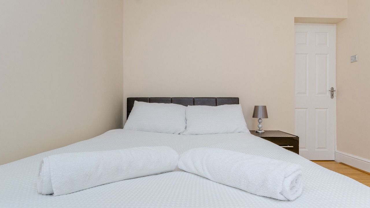 Photo of Bedroom in Cradley