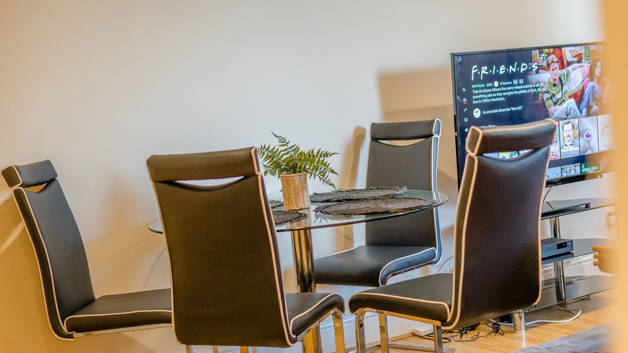 Photo of Others in Cradley