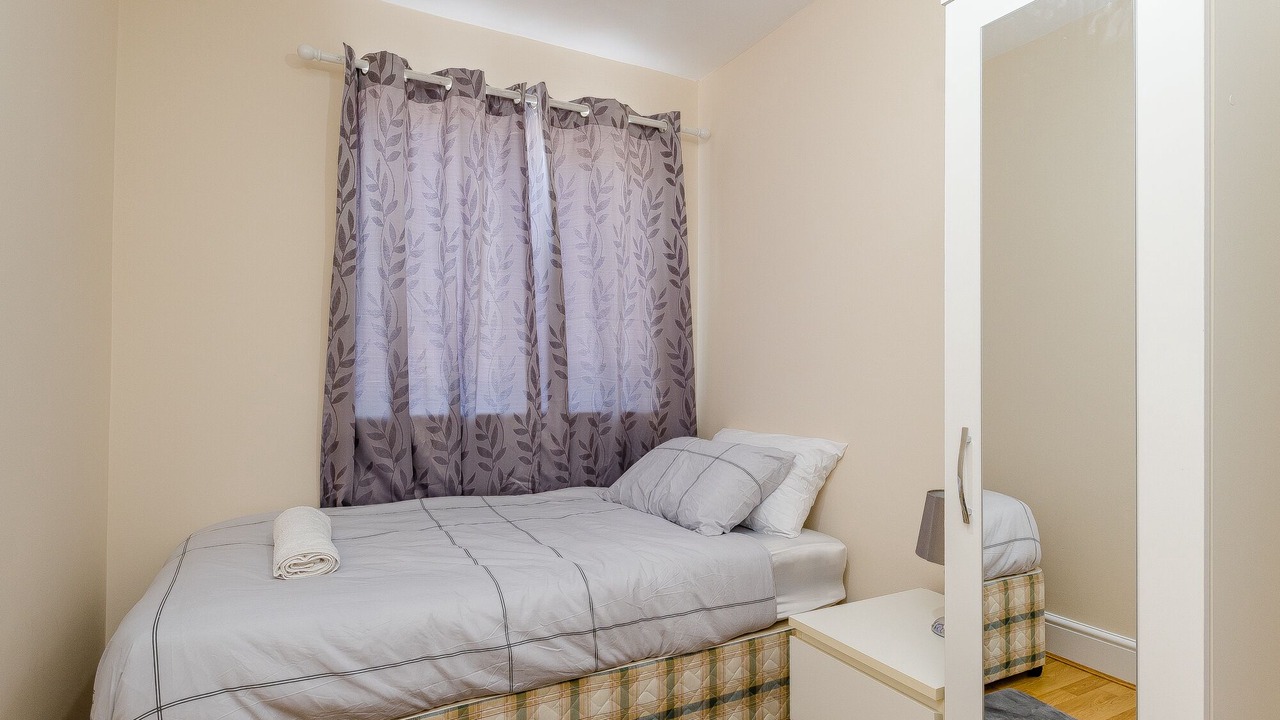 Photo of Bedroom in Cradley