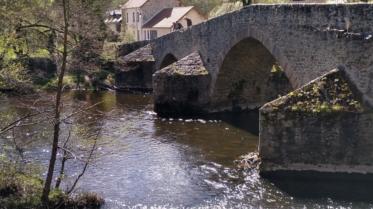 Photo of Others in Menat