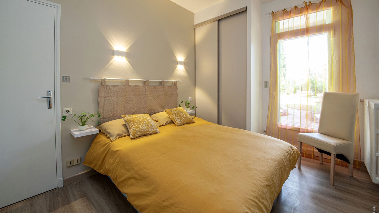 Photo of Bedroom in Albi