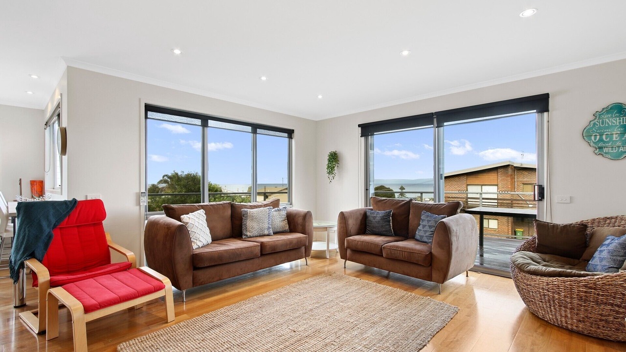 Photo of Livingroom in Lake Tyers Beach