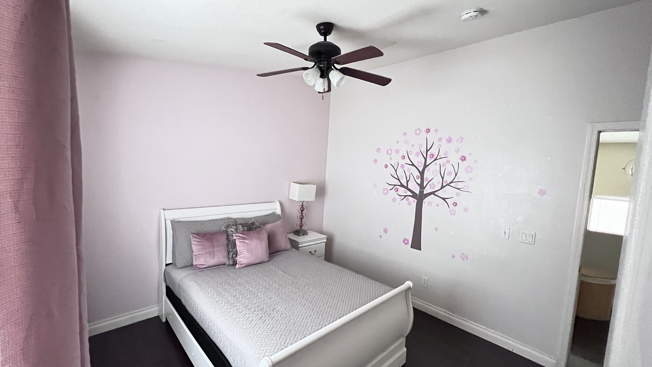 Photo of Bedroom in Silverado Ranch