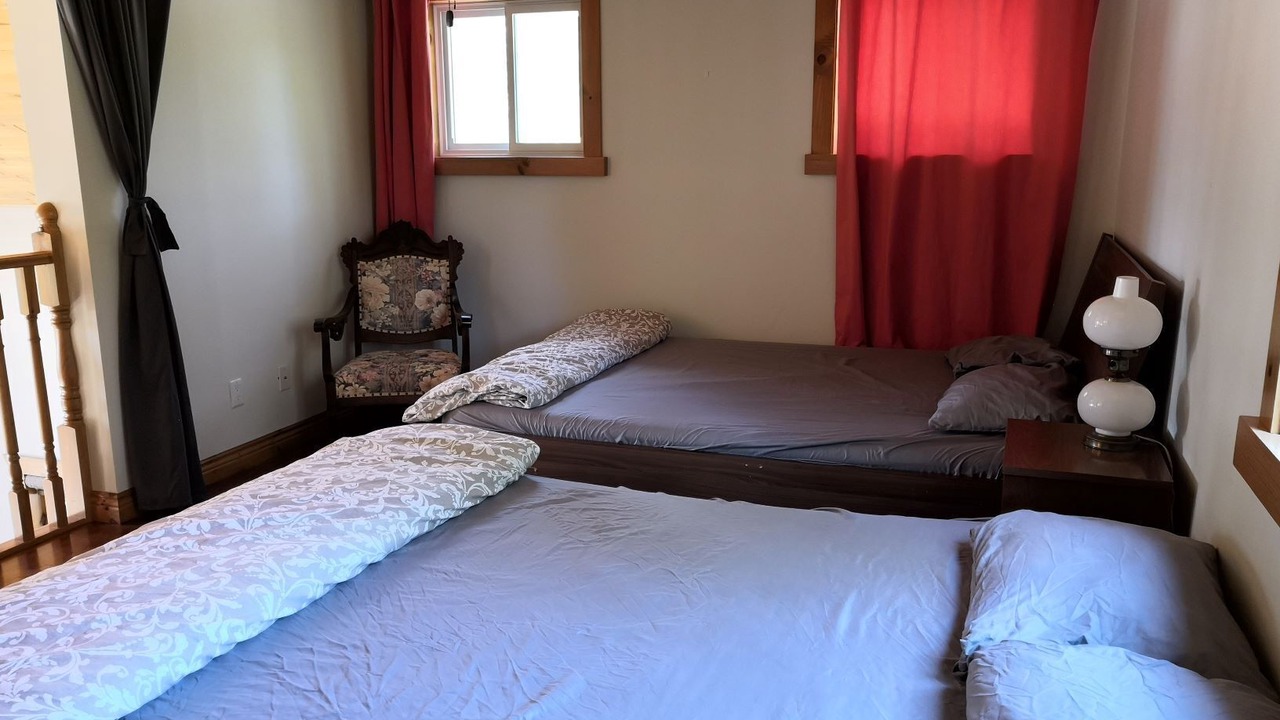 Photo of Bedroom in Colpoys Bay