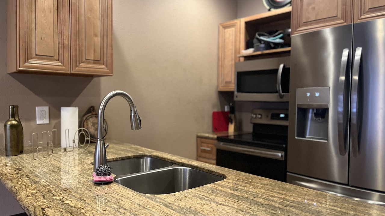 Photo of Kitchen in Cliff - Cannon