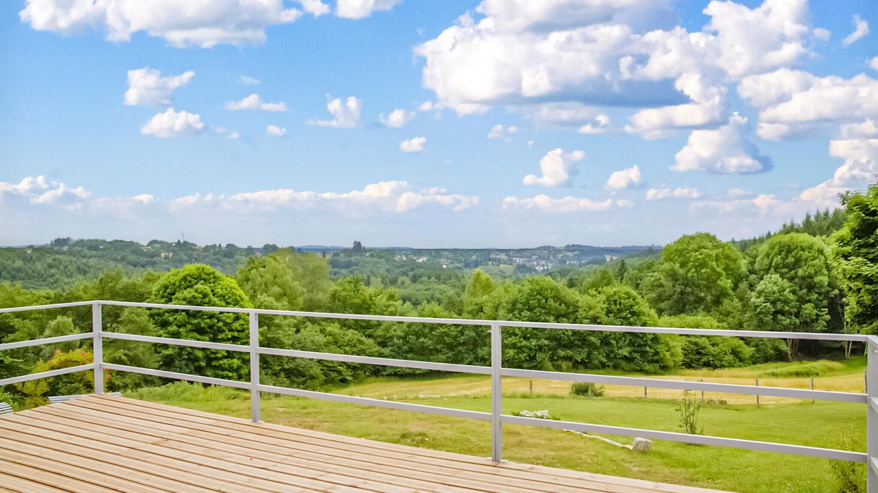 Photo of Others in Ussel