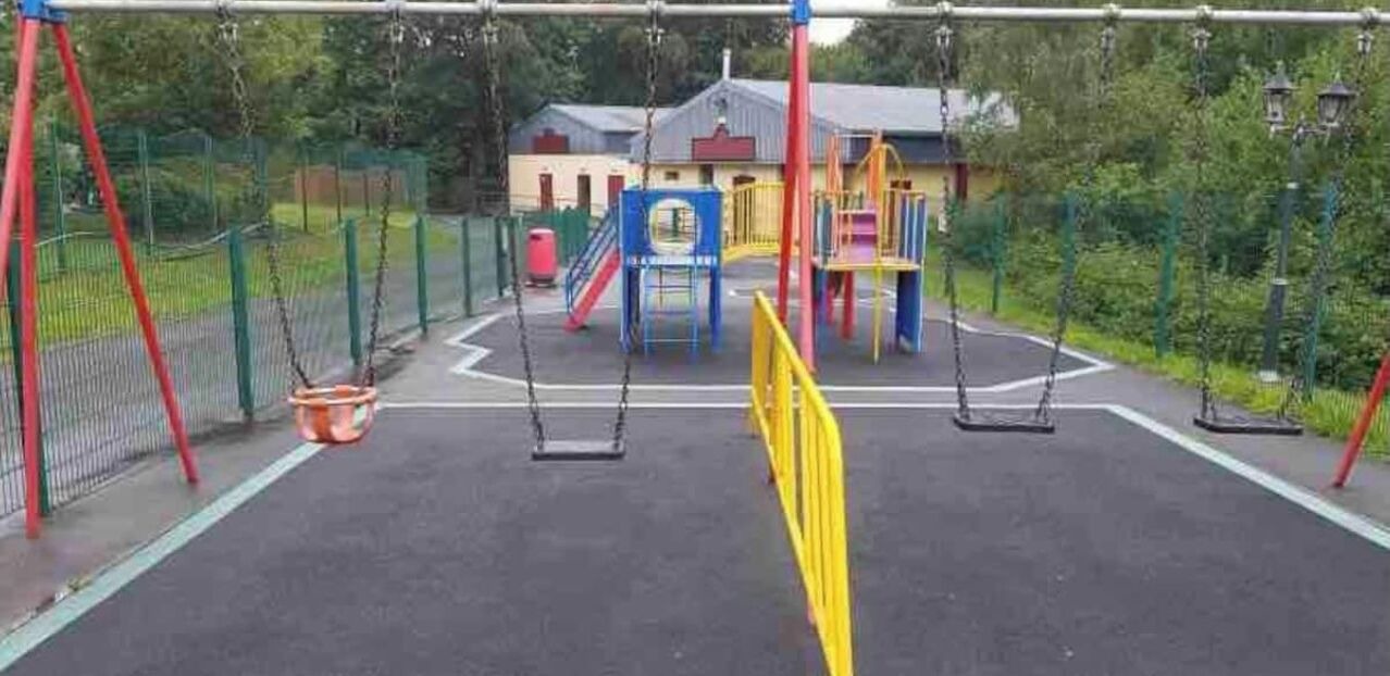 Photo of Others in Bont Newydd