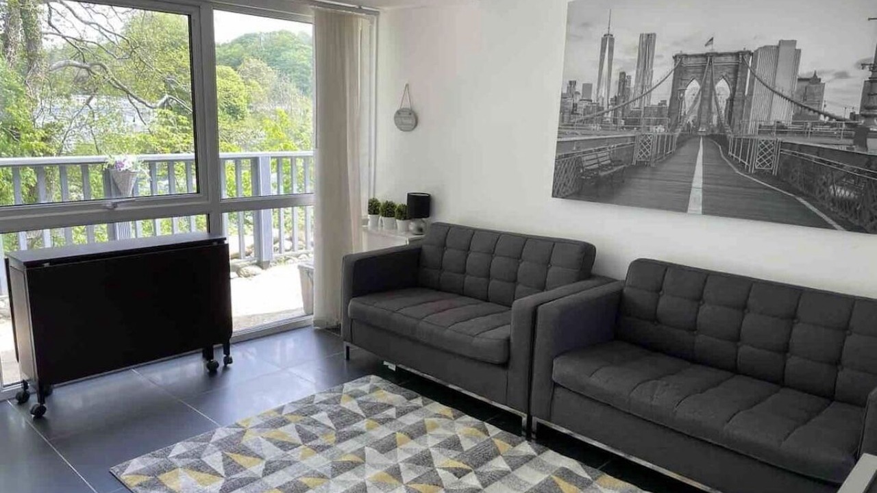 Photo of Others in Bont Newydd