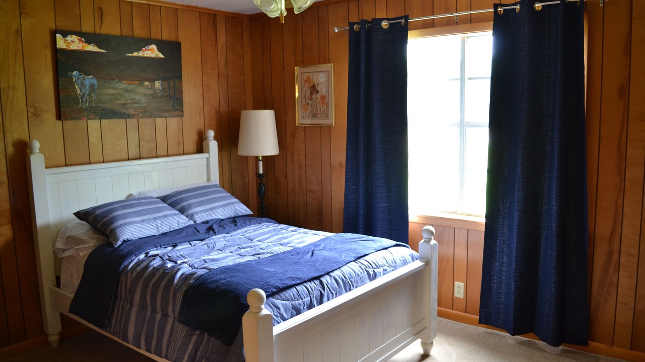 Photo of Bedroom in Pelican