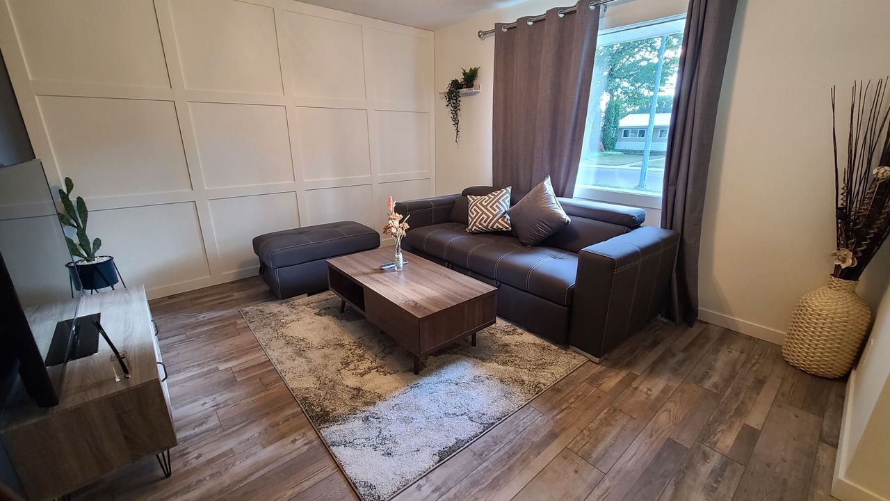 Photo of Livingroom in Regina
