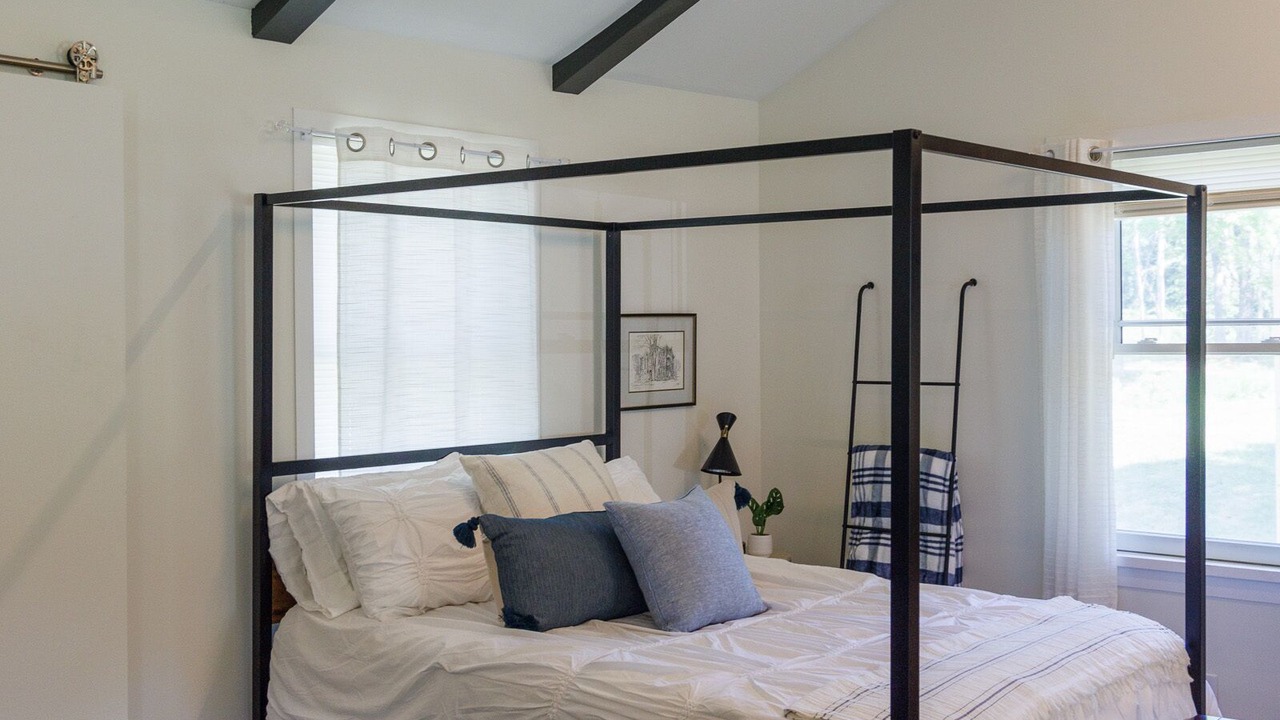 Photo of Bedroom in Claverack-Red Mills