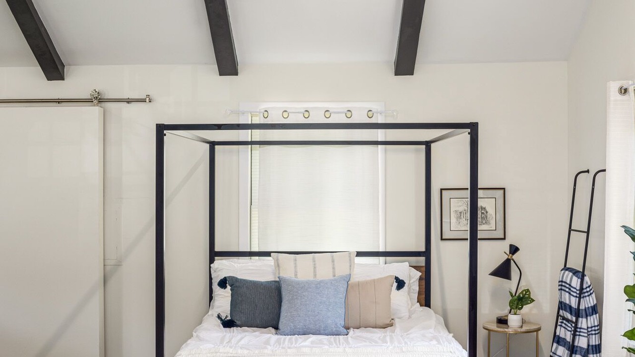 Photo of Bedroom in Claverack-Red Mills