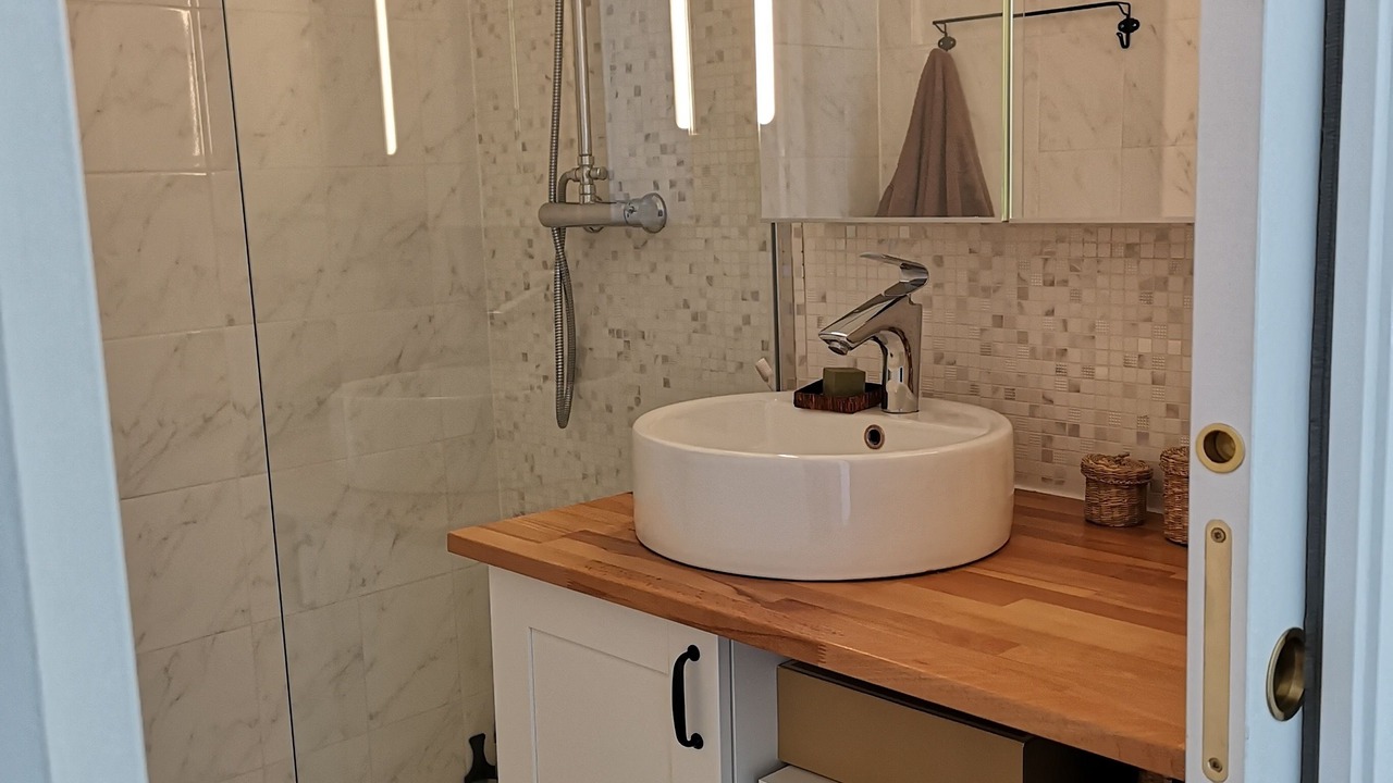 Photo of Bathroom in Maisons-Alfort