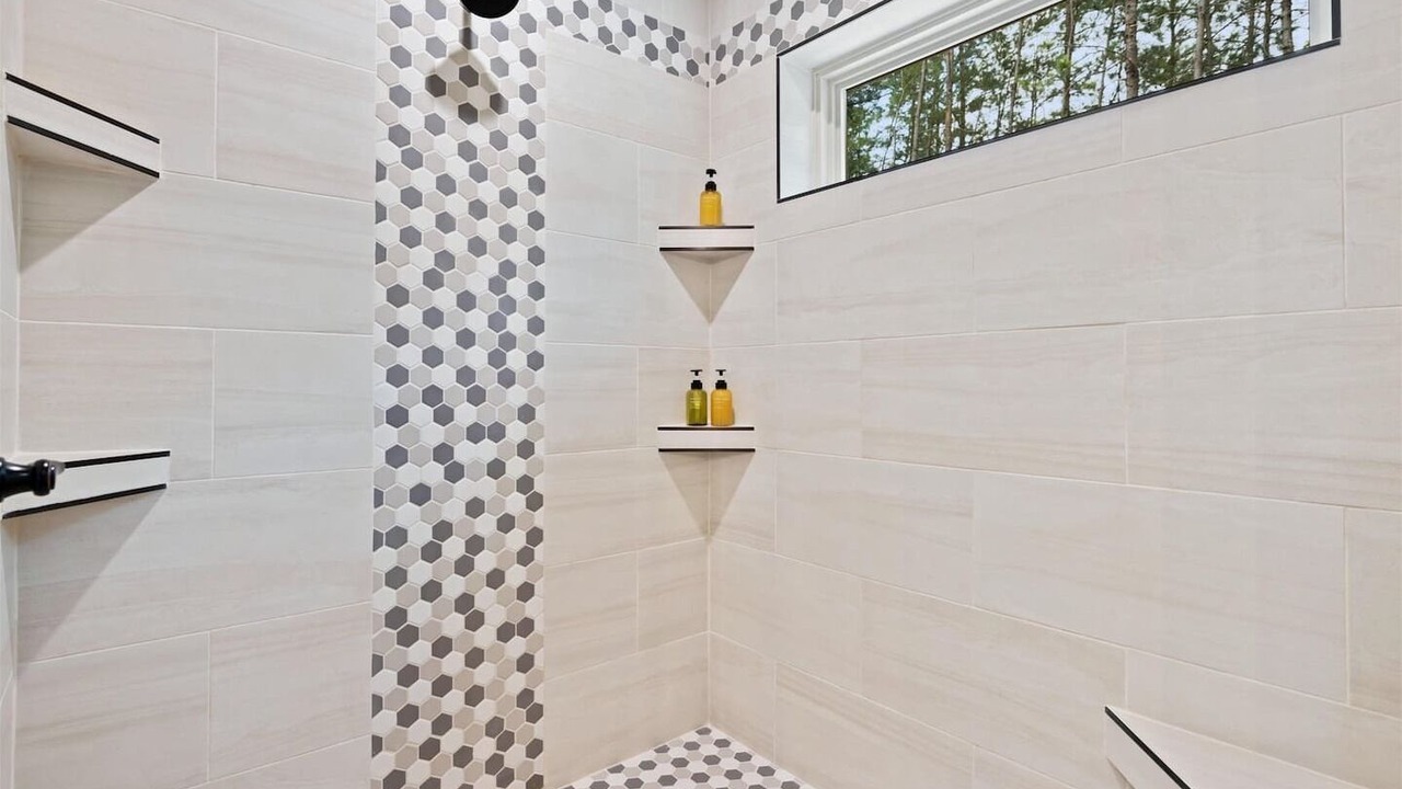 Photo of Bathroom in Wears Valley