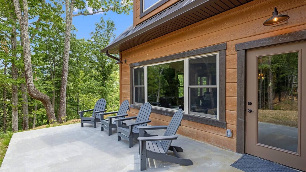 Photo of Patio Balcony in Wears Valley