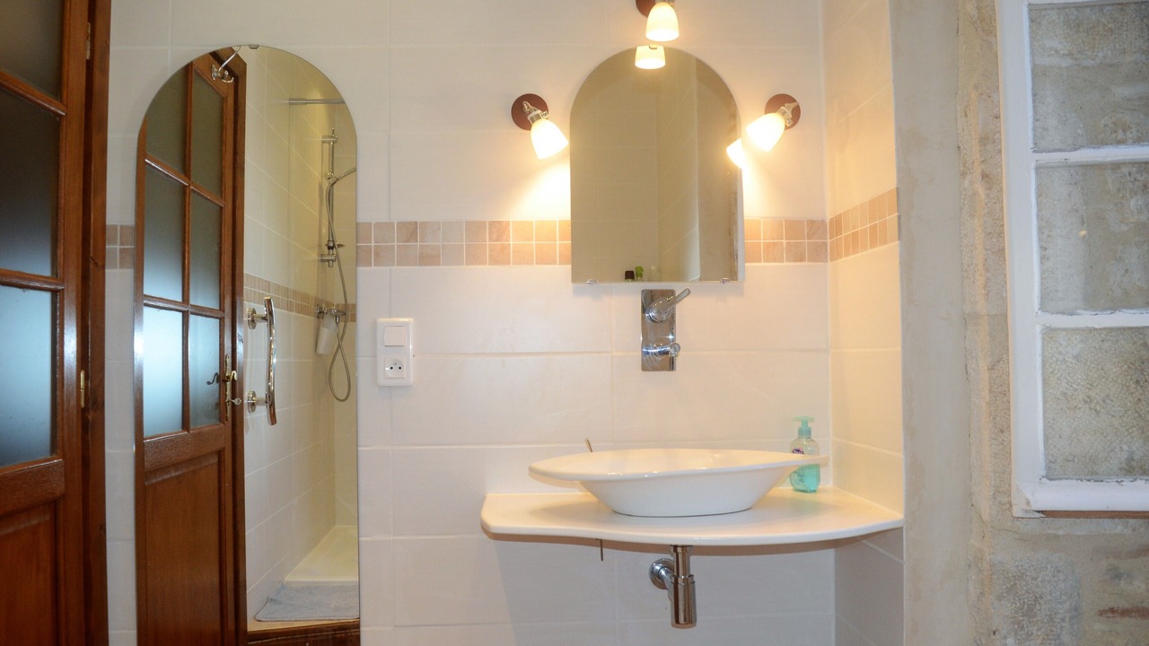 Photo of Bathroom in Serignac