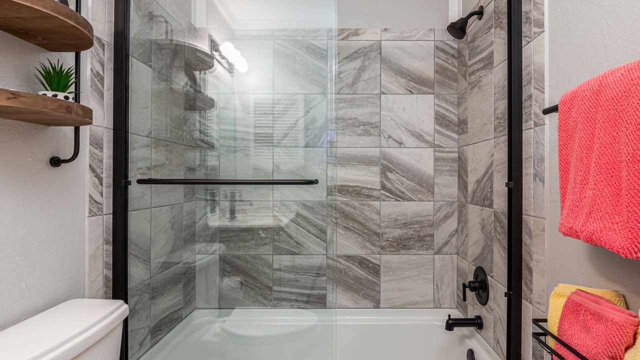 Photo of Bathroom in Valley Hill