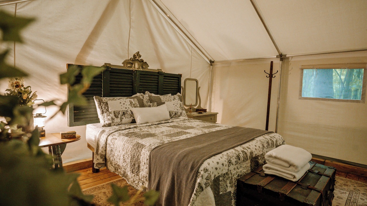 Photo of Livingroom in Hatley