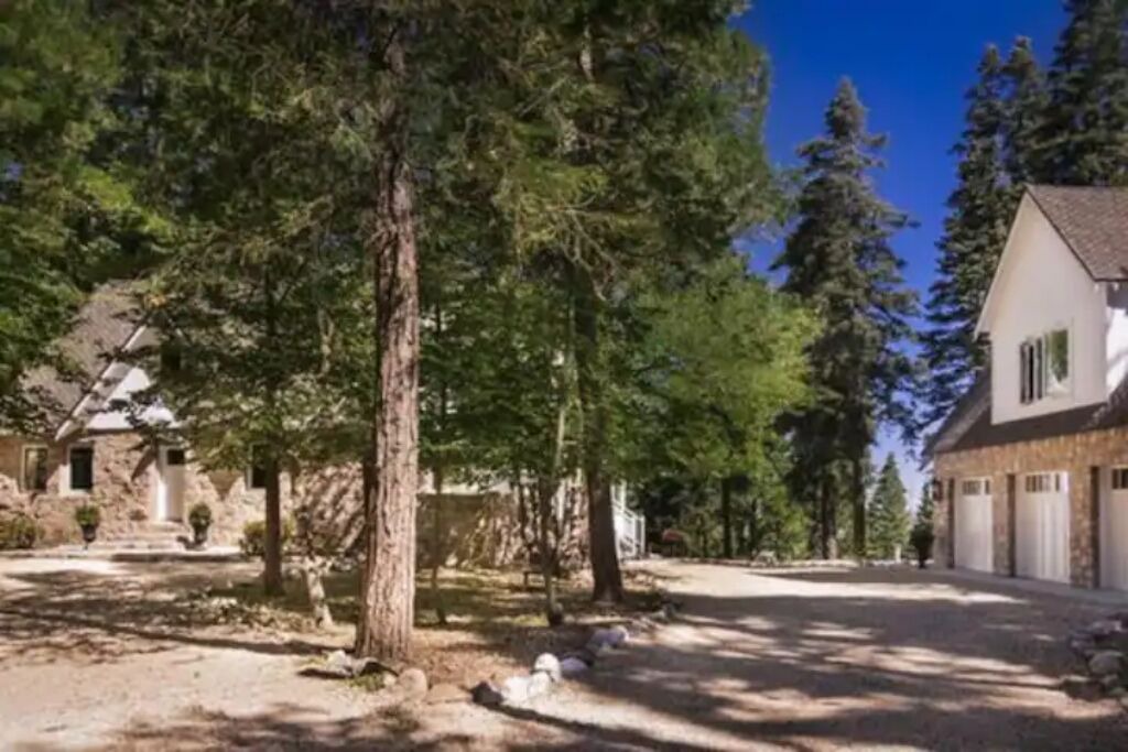 Photo of Outdoor in Skyforest