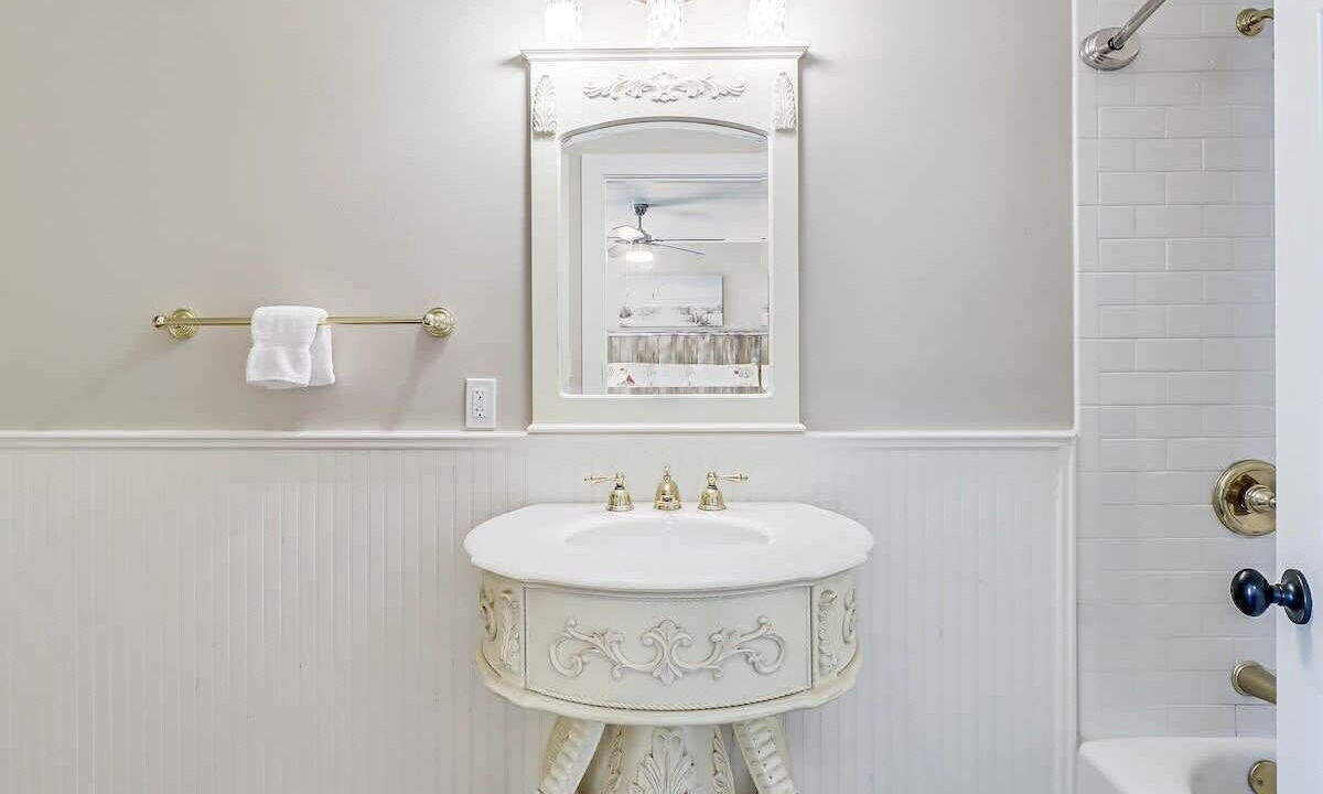 Photo of Bathroom in Rockport