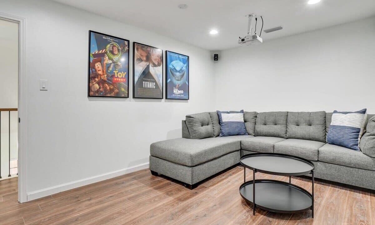 Photo of Livingroom in Allen