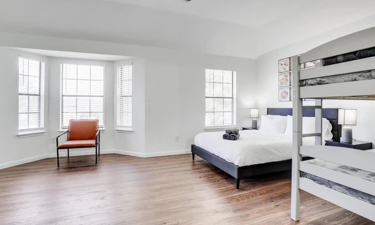 Photo of Bedroom in Allen