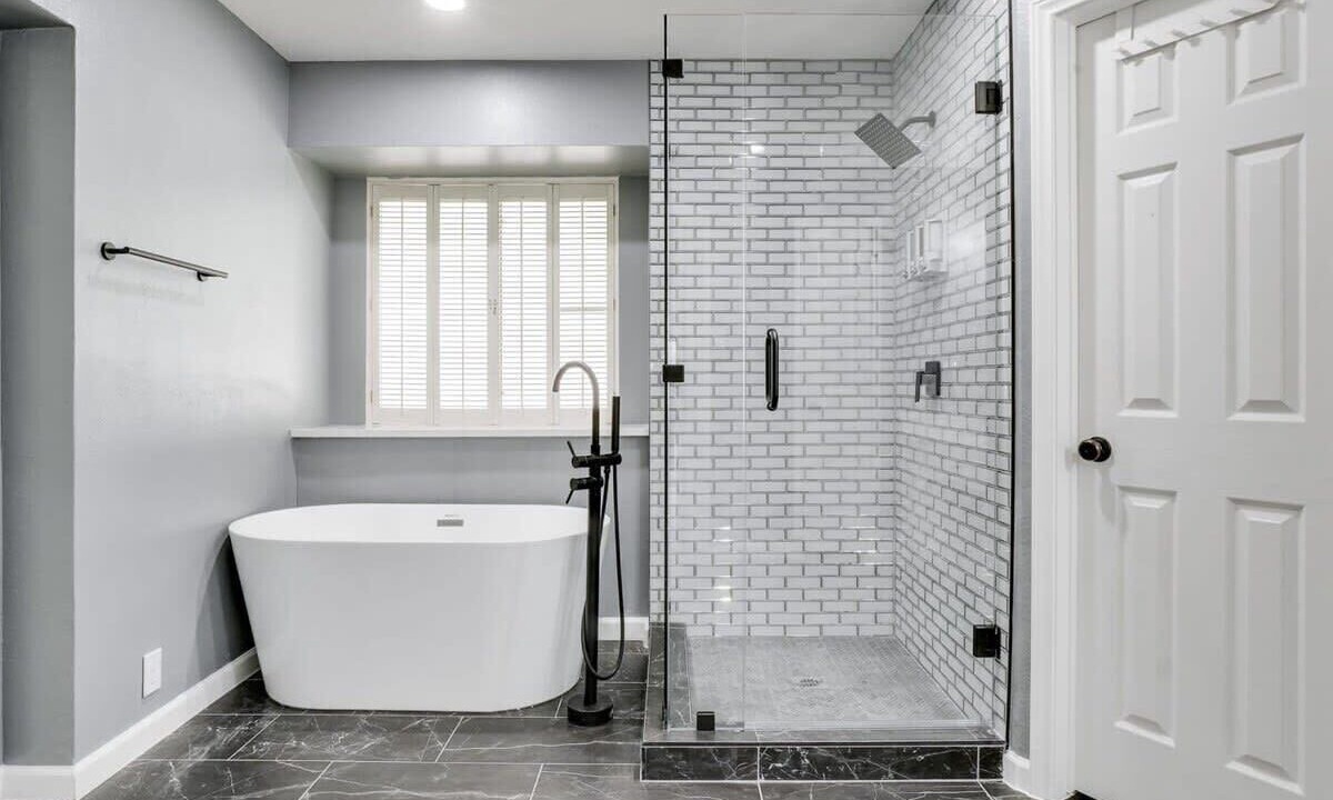 Photo of Bathroom in Allen