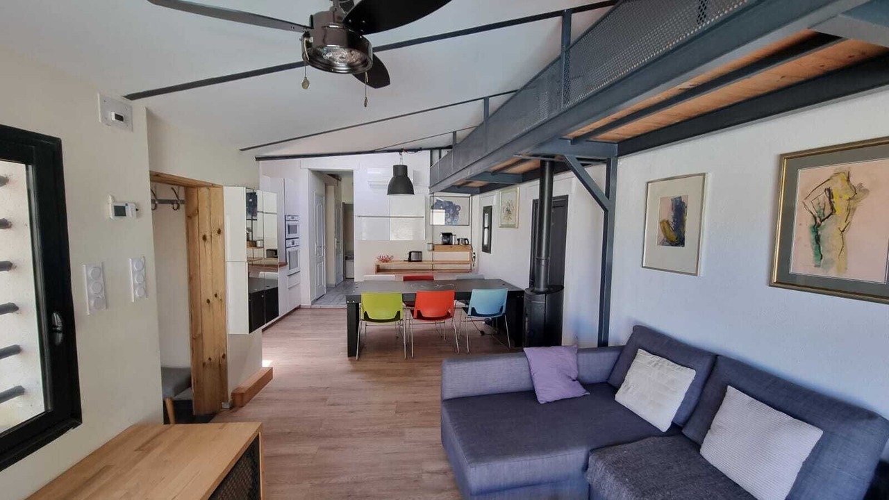Photo of Livingroom in Bompas