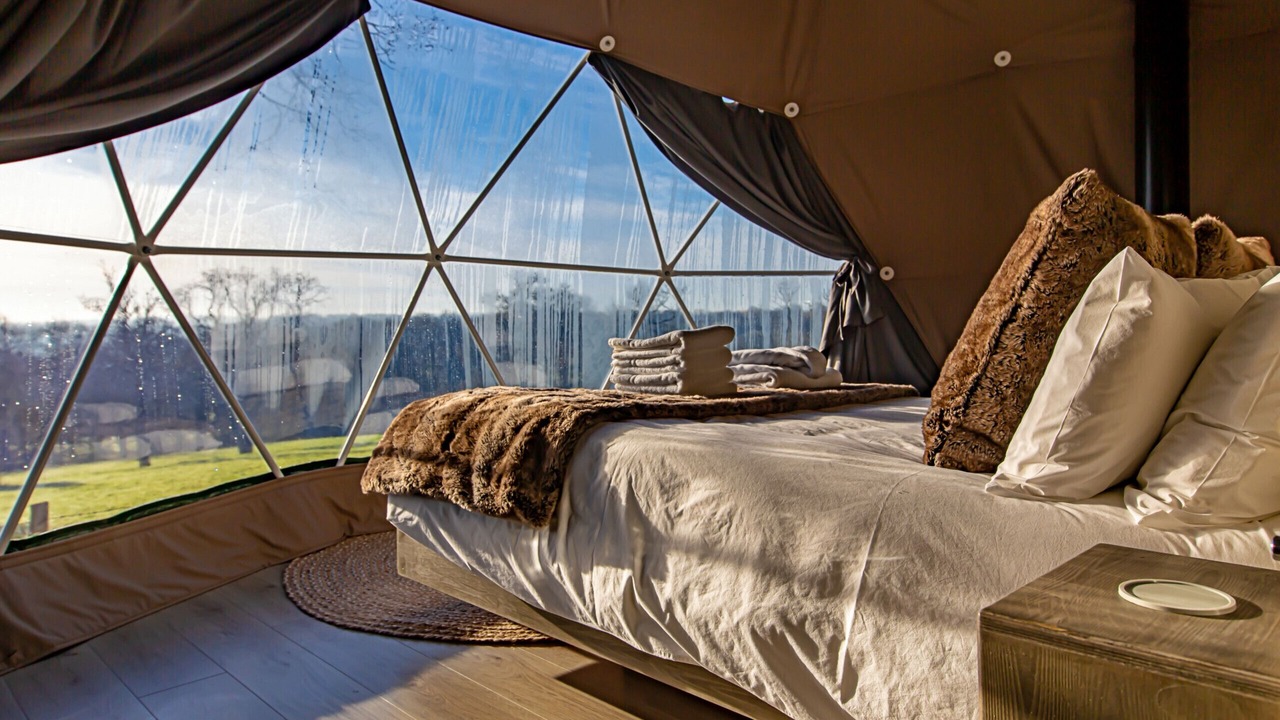 Photo of Bedroom in Chiddingstone Hoath