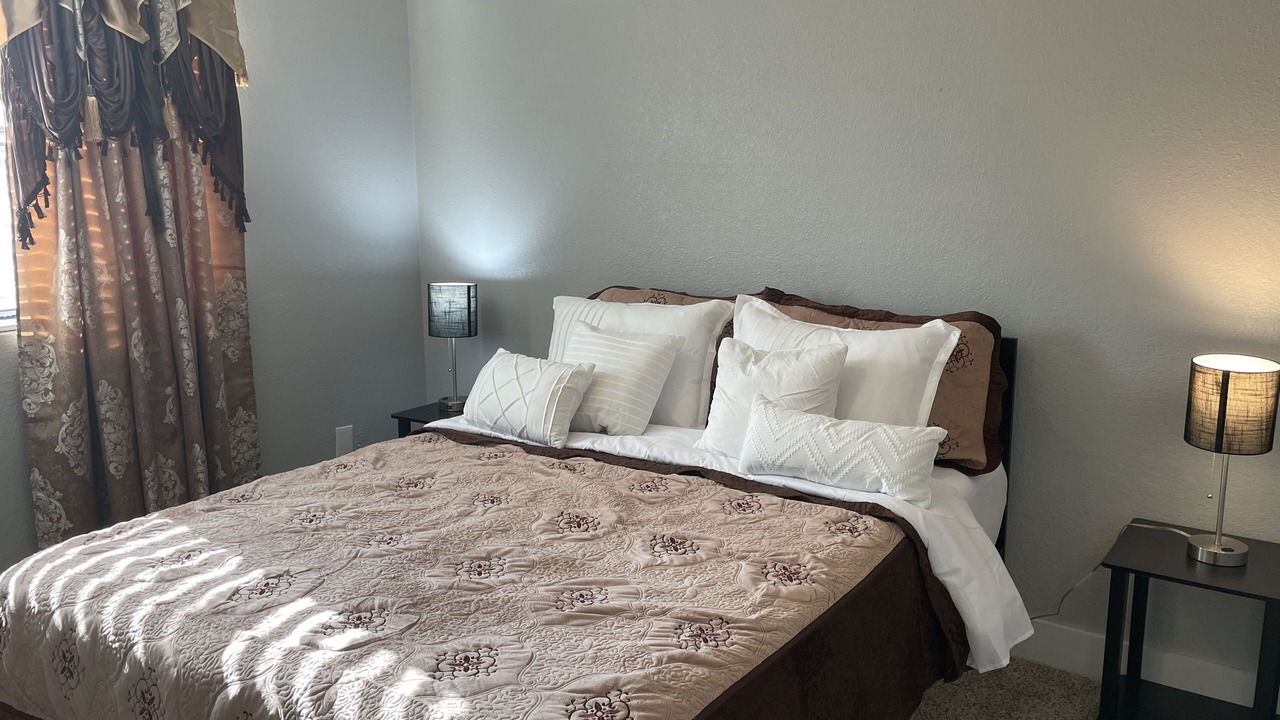 Photo of Bedroom in Lawton