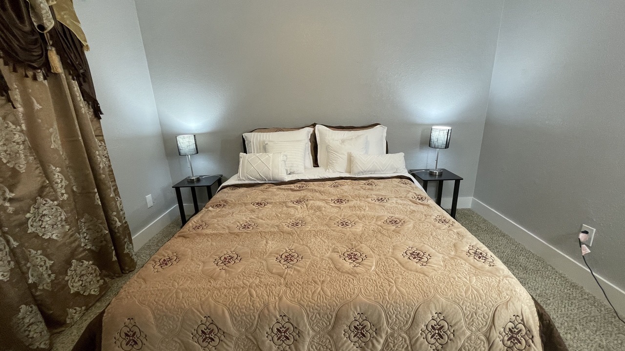 Photo of Bedroom in Lawton