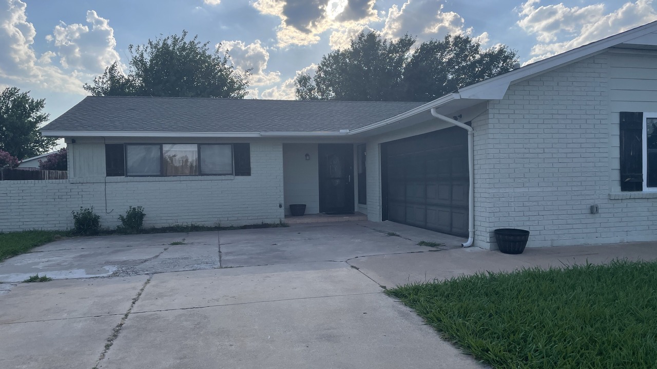 Photo of Outdoor in Lawton