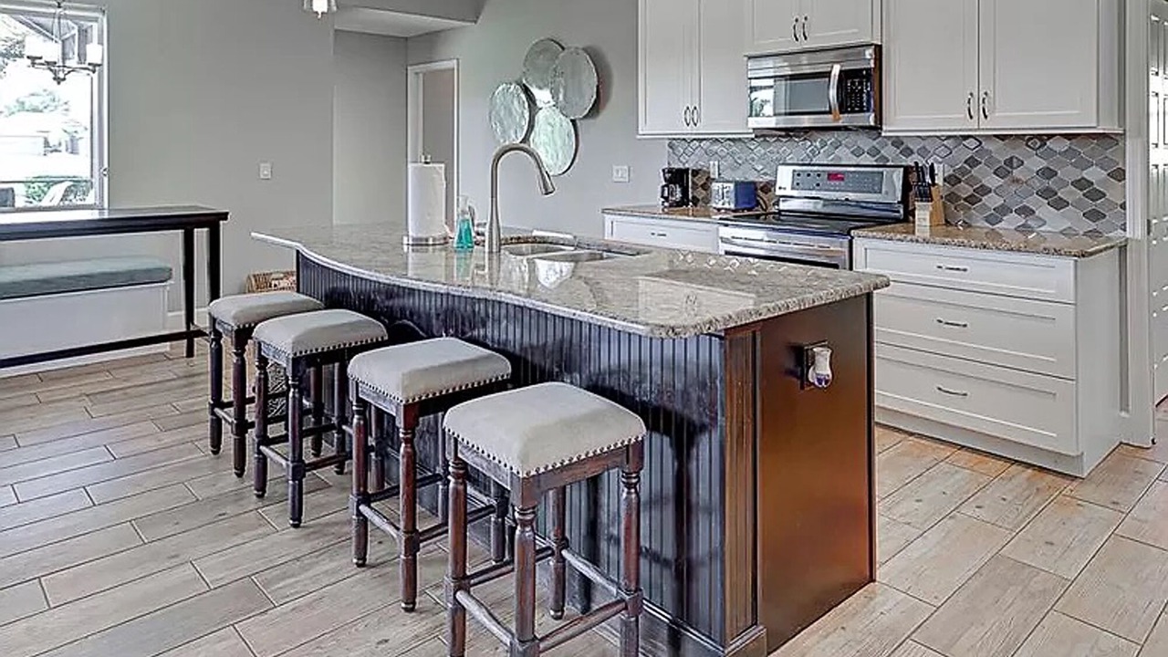 Photo of Kitchen in Long Meadow